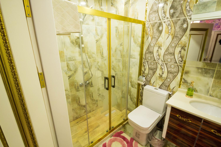 Bathroom 5, MARKO PAŞA KONAGI, Kuşadası