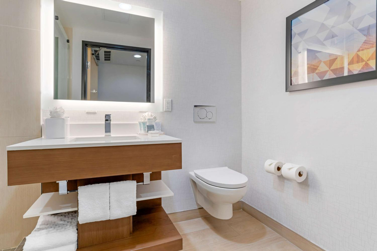 Bathroom 4