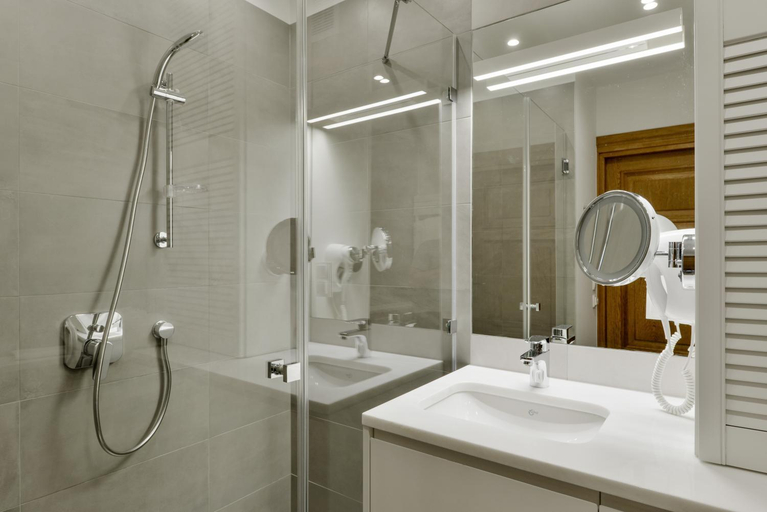 Bathroom 3, Stradonia Aparthotel, Kraków City