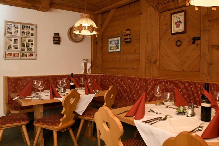 Food & Drinks 4, Almstuble Bergfrieden, Bregenz