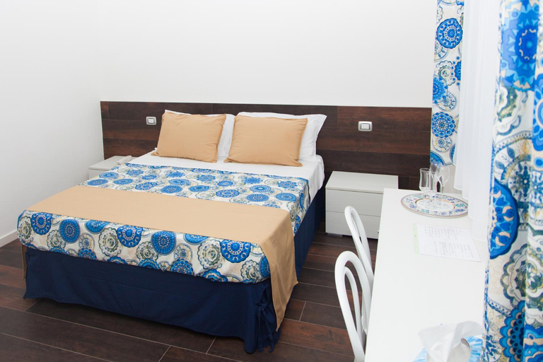 Bedroom 2, Casa Restino, Napoli