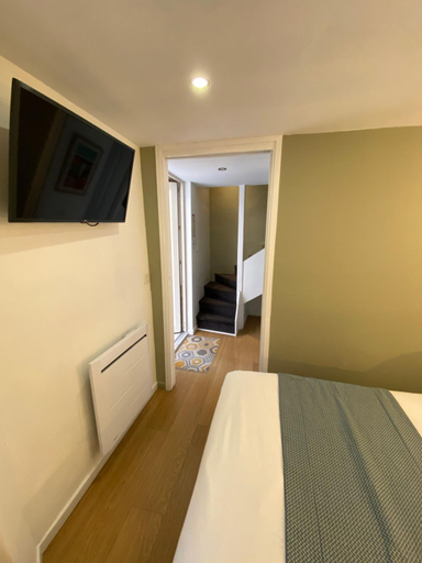 Bedroom 3, Hotel de La Marne, Rhône