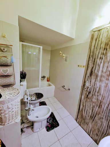 Bathroom 5