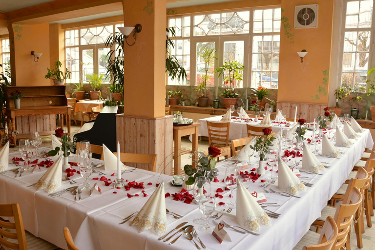 Food & Drinks 3, Ducky’s Restaurant | Events | Hotel, Wetteraukreis