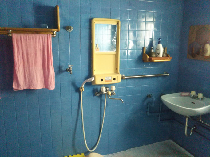 Bathroom, Guest House Icyaribacyode, Naha