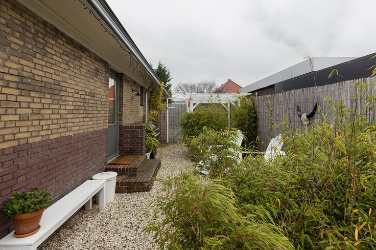 Others 5, De oude slaght- luxe suite met buitensauna, Zaanstad