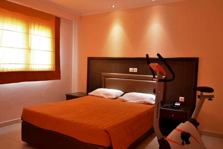 Bedroom, Grand Platon Hotel, Central Macedonia