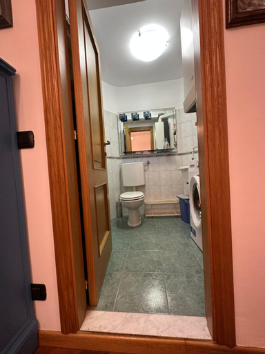 Bathroom 15