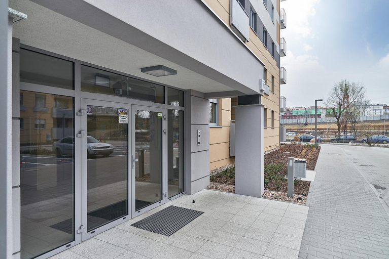 Others 4, Exclusive Apartments Teczowa with underground PARKING by Noclegi Renters, Środa Śląska