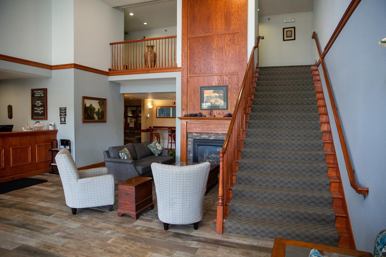 Public Area, GrandStay Hotel & Suites Hastings, Dakota