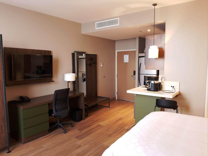 Bedroom 2, Staybridge Suites Guadalajara Novena By IHG, Guadalajara