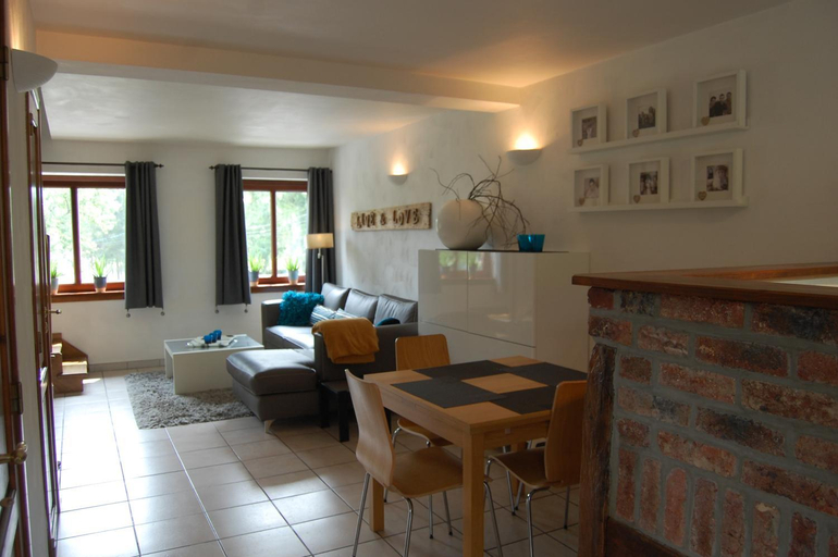 Dining Room 6