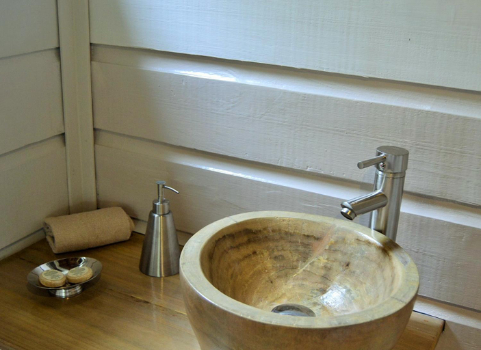 Bathroom 3, Nathylodge, Bocas del Toro