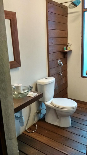 Bathroom 5