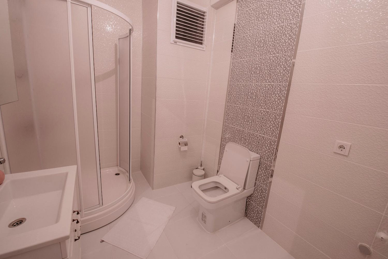 Bathroom 3, LOTUS HOME SAPANCA, Izmit