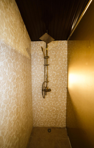 Bathroom 3, Red castle, Yerevan