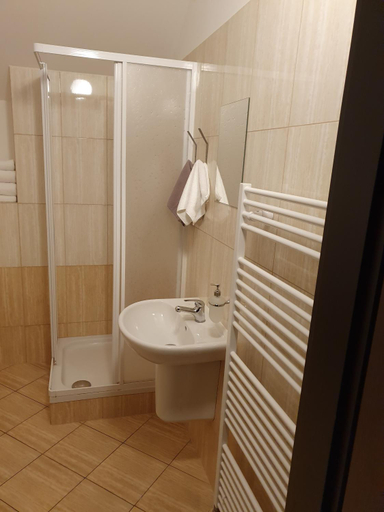 Bathroom 3, Hotel Palac, Olomouc