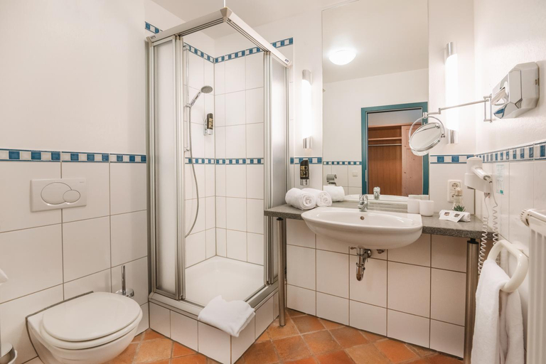 Bathroom 4, Hotel am Park, Heinsberg