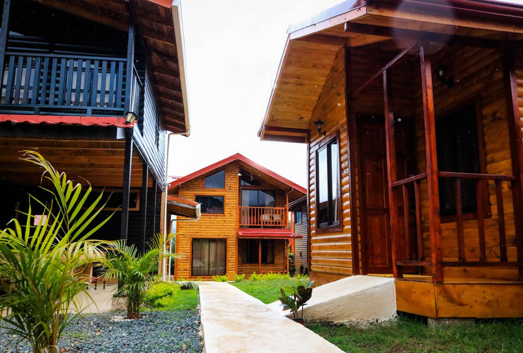 Others 4, Clusia Lodge, Dota