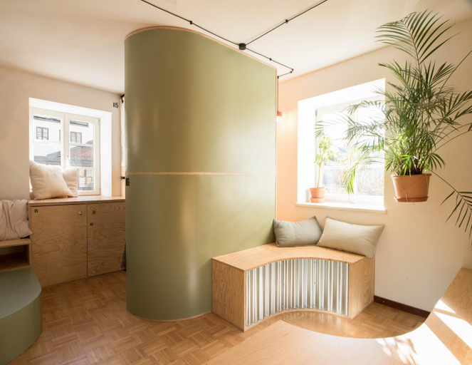 Others 4, Montagu Hostel, Innsbruck