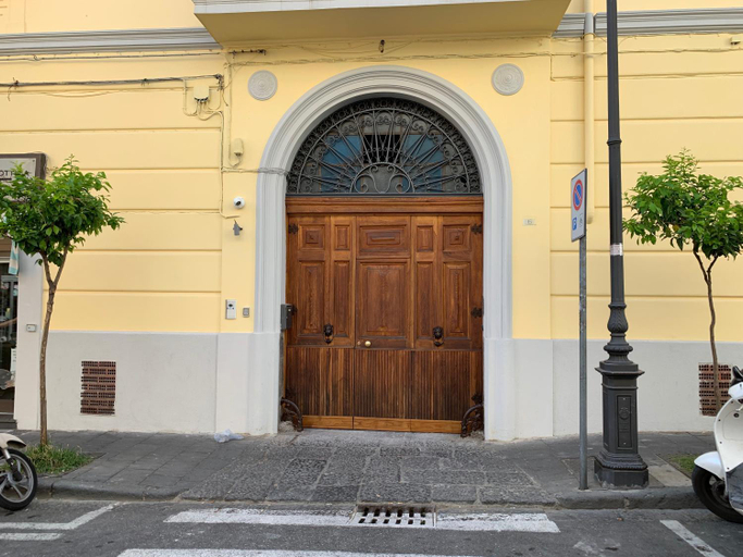 Exterior & Views 2, DON GIULIO LUXURY ROOMS jacuzzi, Napoli