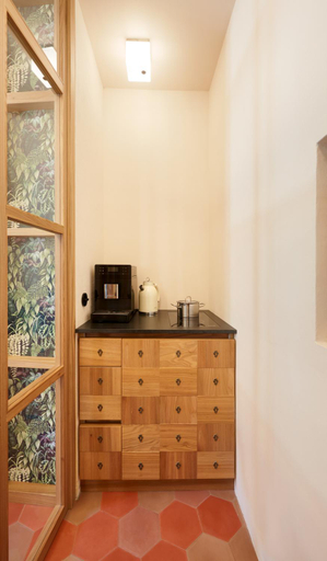 Others 3, Goldengel Design - Suiten im historischen Ortskern von Kaltern, Bolzano