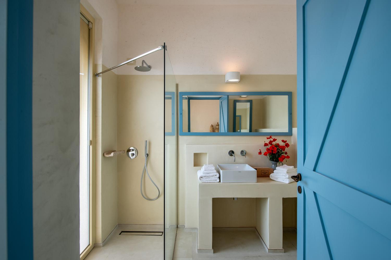 Bathroom 4, Masseria Cuturi, Taranto
