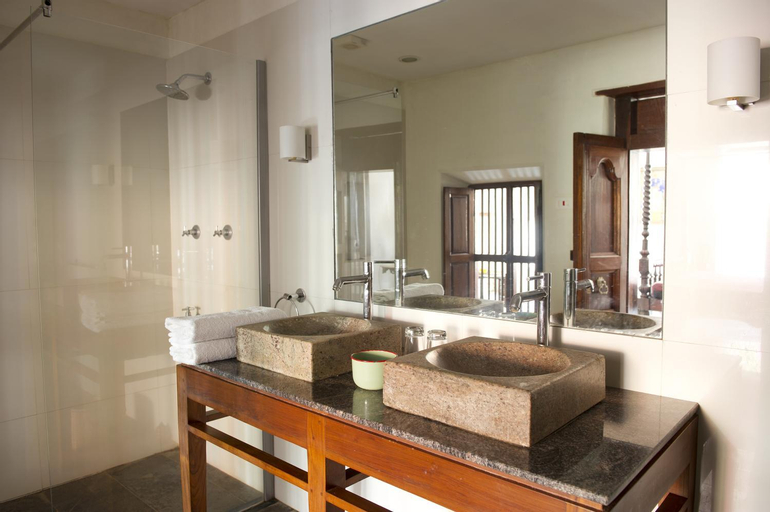 Bedroom 5, Saratha Vilas Chettinad, Pudukkottai