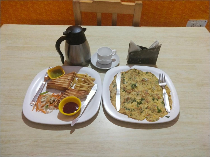 Food & Drinks, Arra Transit Bangalore Airport Hotel, Bangalore Rural