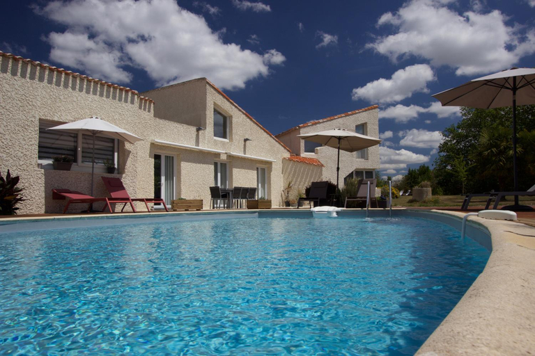 Others 5, La Charentine, Charente-Maritime