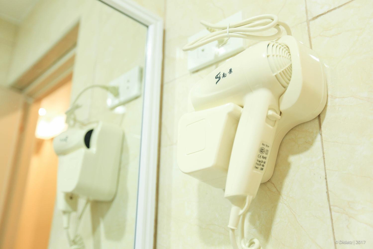 Bathroom 4, Southview Hotel, Dumaguete City