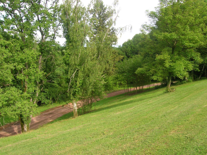 Others 3, Le Domaine de Rochefort, Yonne