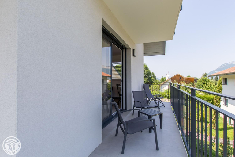 Others 5, Appartement Jardin, Haute-Savoie