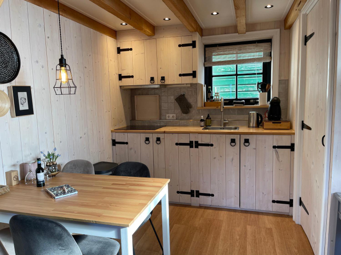 Others 4, Luxury Chalets Monnickendam, Waterland