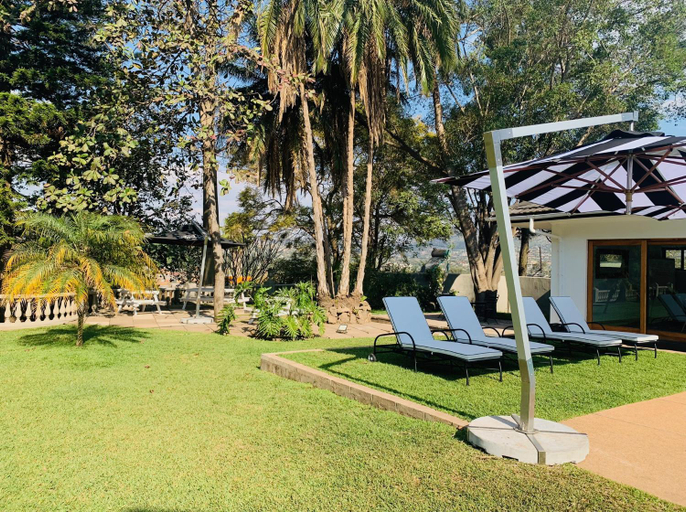 Others 4, The Leslie Executive Hotel, Blantyre City