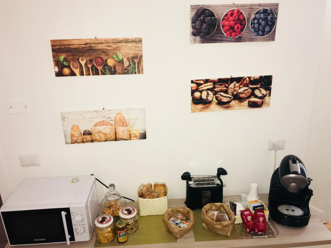 Food & Drinks 4, Suite & Relax, Bari