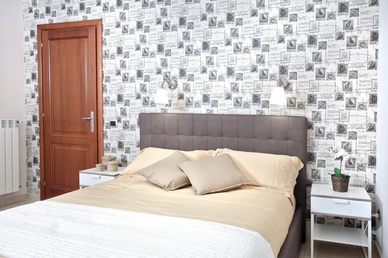Bedroom 2, Convitalia, Napoli