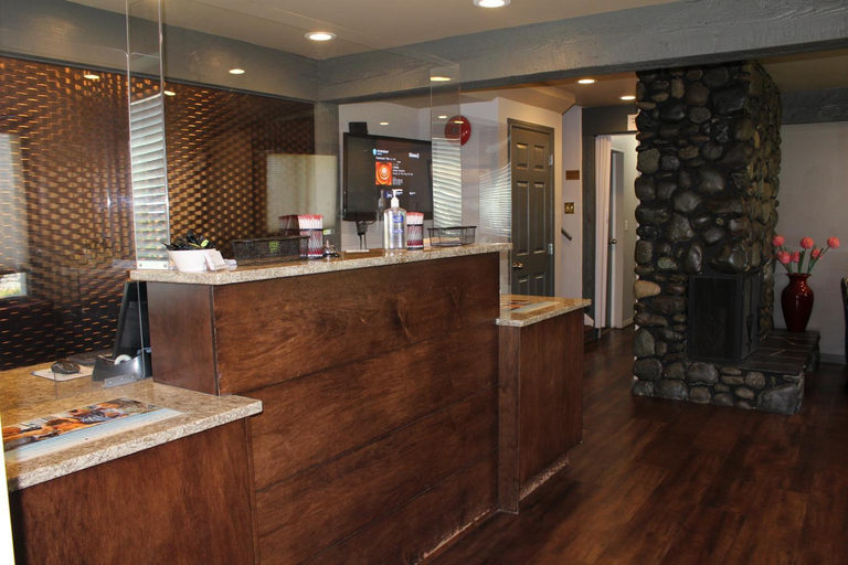 Public Area 3, Ramada by Wyndham Campbell River, Comox-Strathcona