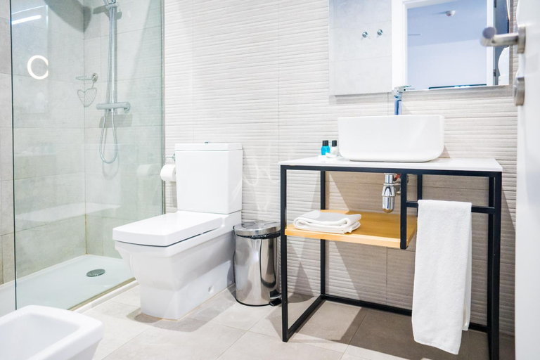 Bathroom 3, Moon Hotel & Spa, Almería