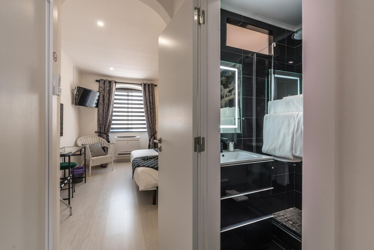 Others 5, Suites By The River, Lagoa