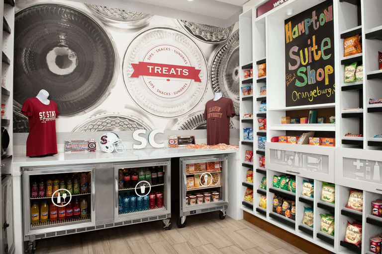 Food & Drinks 5, Hampton Inn & Suites Orangeburg, Orangeburg
