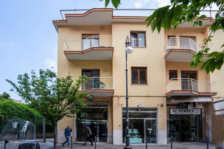 Exterior & Views, Delle Rose Inn, Napoli