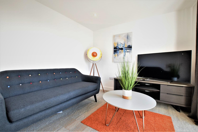 5, Brunel Loft Apartments - YA, Bristol