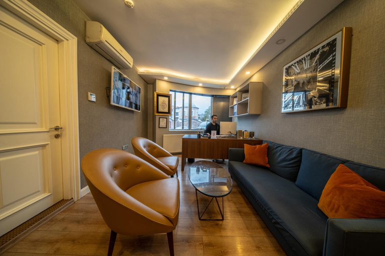 Public Area 3, All Seasons Suits, Fatih