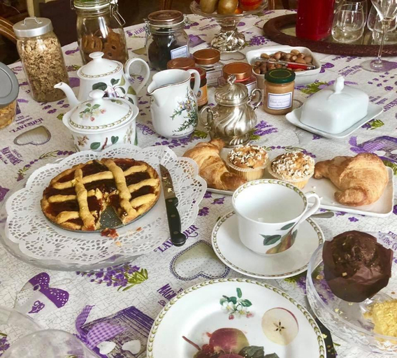 Food & Drinks 5, Attico Luce B&B, Ancona