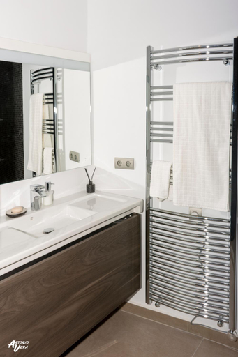 Bathroom 2, Home Apartments Jerez, Cádiz