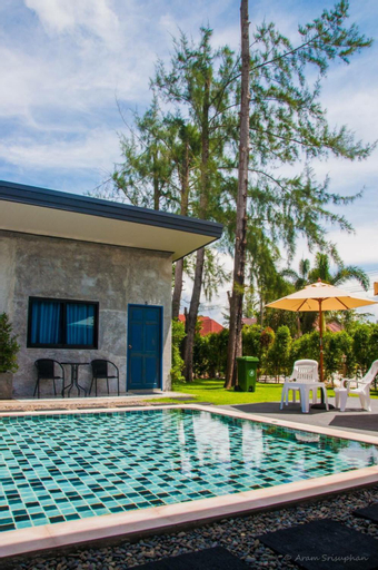 Swimming Pool 17