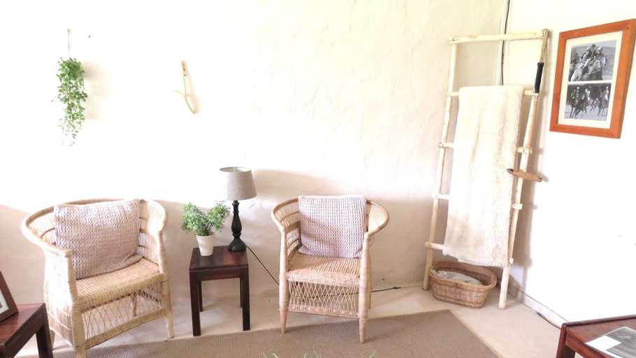 Others 4, Old Inchgarth Farmstay, Sisonke