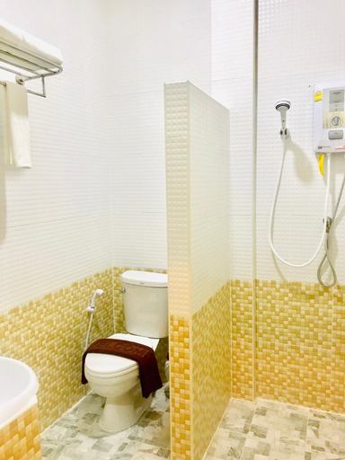 Bathroom 2, Anton place, Chai Prakarn
