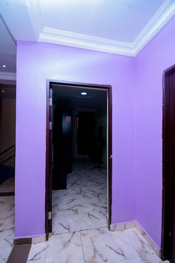 Others 5, D'Tavern Apartment, IbadanNorth-West